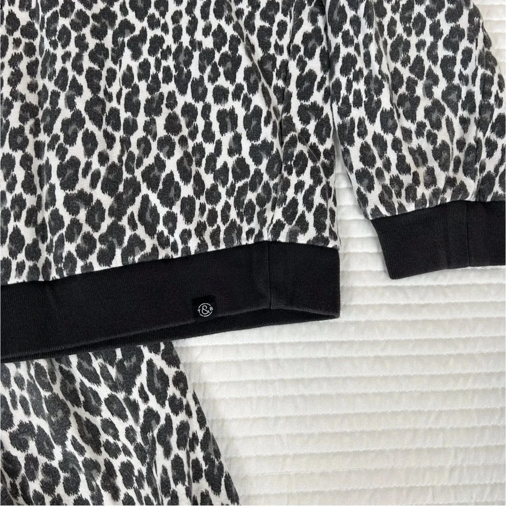 Girls Treasure Bond Sweatsuit Outfit Leopard Animal Black Top Joggers 2PC 8/10